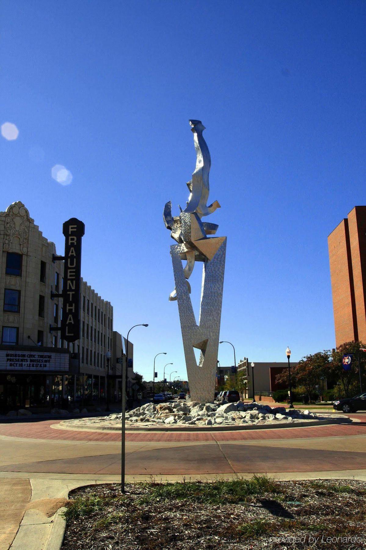 Hampton Inn Muskegon Muskegon Heights Eksteriør billede